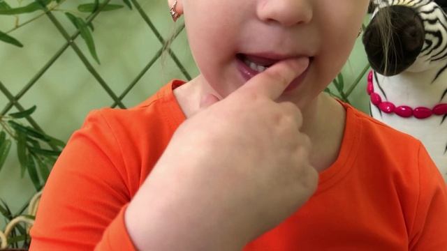 Звук Р, отработка в словах с ДР
Соня)