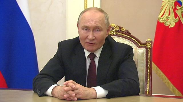 Владимир Путин поздравил работников агропромышленного комплекса с профессиональным праздником. смотреть онлайн