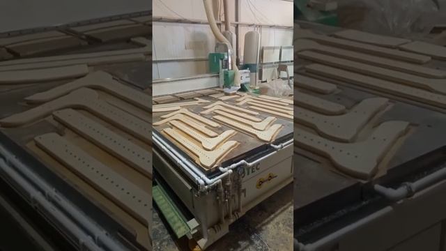 производство растущего стула для детей. цех 8-920-004-83-77 Дмитрий Терещенко. смотреть онлайн
