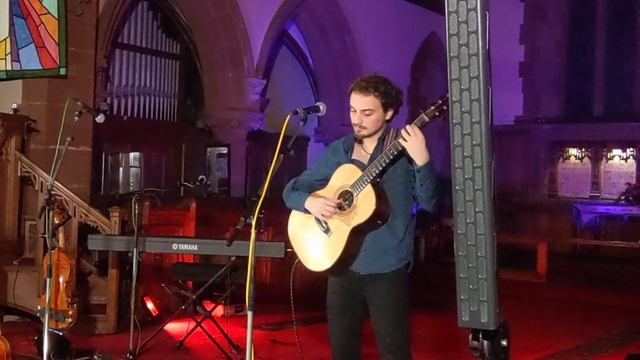 Ben Robertson - The Sweetness Of Mary (Live) смотреть онлайн