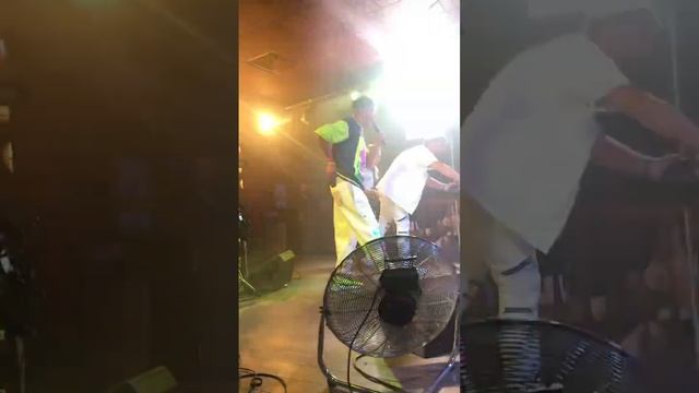 Фирменный танец Элвина Грея смотреть онлайн