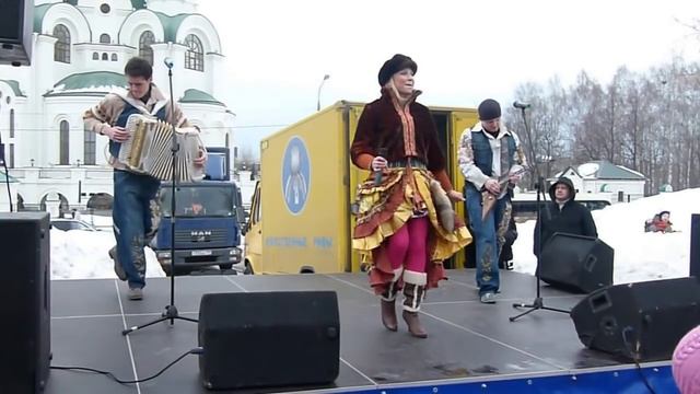 Лена Василёк в Солнцево.mp4 смотреть онлайн