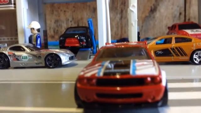 Hot wheels Dodge Challenger drift |unboxing #3 смотреть онлайн
