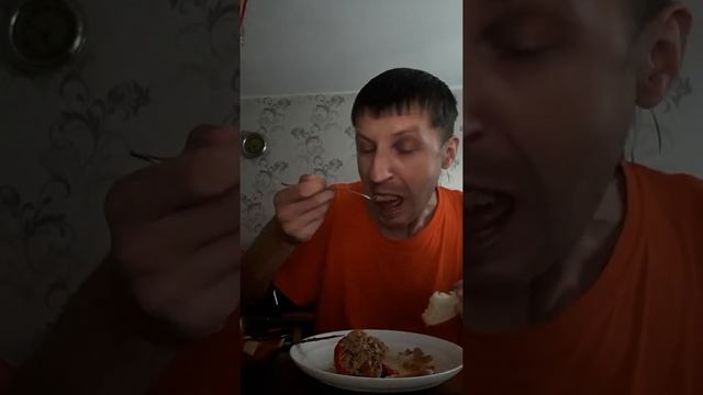 Обжор, красный фаршированный перец. смотреть онлайн