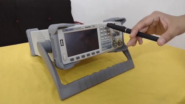 Unboxing Siglent SDG2042X 40 MHz Dual Channel Arbitrary Function Generator смотреть онлайн
