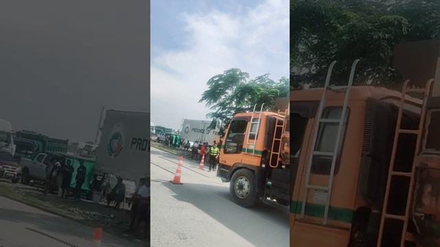 howo truck putol dump box смотреть онлайн