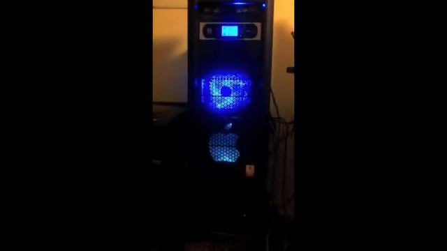 Apple LED Hackintosh Mod смотреть онлайн