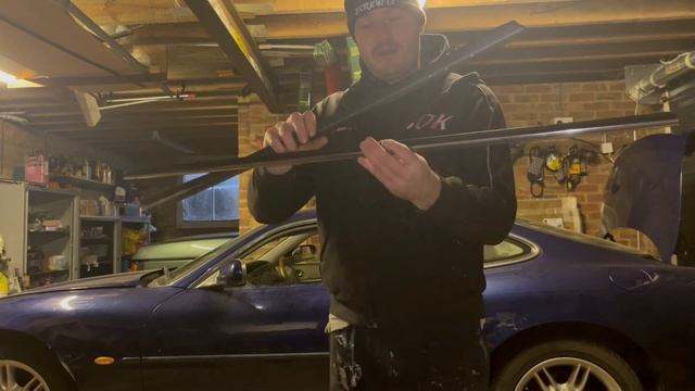 JAGUAR XK8 XKR WINDOW WAIST SEALS, SAVE YOURSELF OVER £1K смотреть онлайн