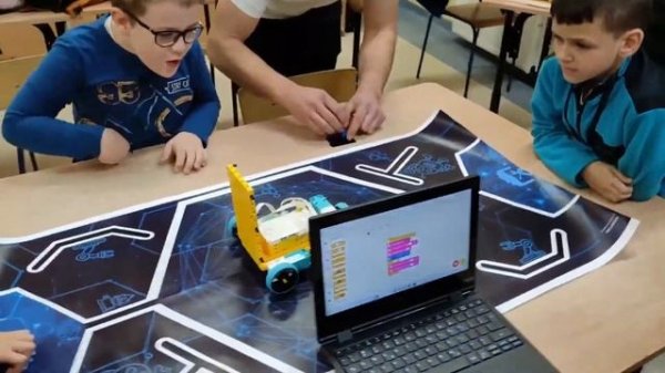 Lego Education: Spike Prime in Action - Sumo