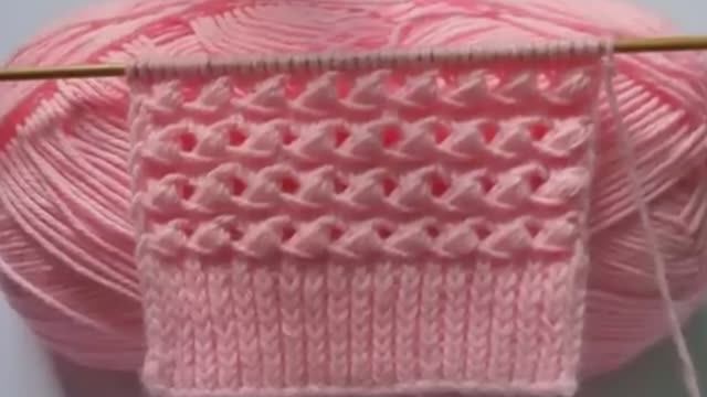 Как связать простой красивый узор спицами для новичков легко? Пошаговый мастер-класс смотреть онлайн