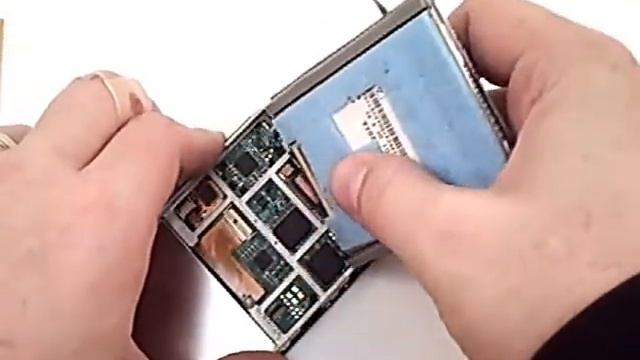 iPod Classic Screen Replacement & Take Apart Directions by DirectFix.com смотреть онлайн