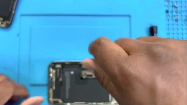 iPhone 13 Pro Motherboard Separation in under 5mins!! смотреть онлайн