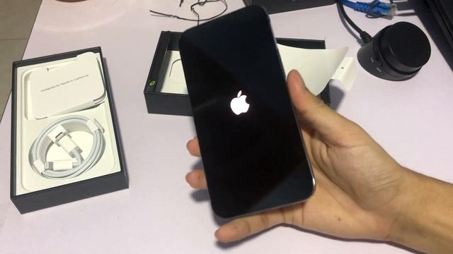 Unboxing iPhone 13 Pro Malaysia Pre Order Batch 1 !!! SIERRA BLUE смотреть онлайн