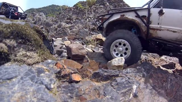 Boyer ISUZU Mu (Amigo),SCX10 Hilux Truggy Rock Crawling_#1 смотреть онлайн