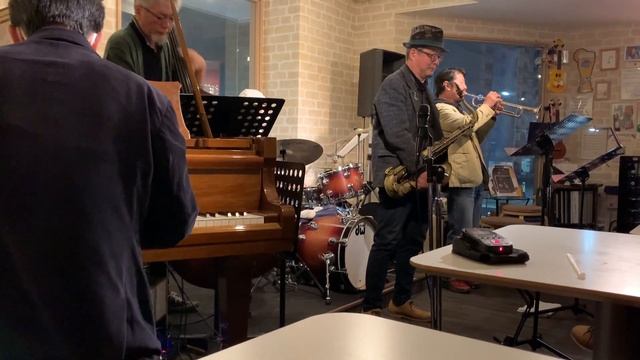 Hy-Oh Composed By Kenny Wheeler [東川靖雄] Performed by ReBargo Quintet смотреть онлайн