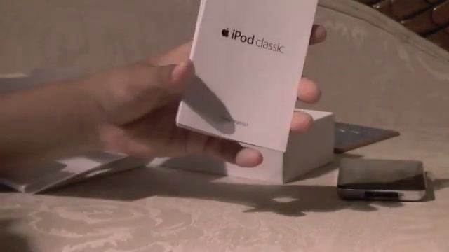 iPod Classic 6G 120GB Unboxing смотреть онлайн