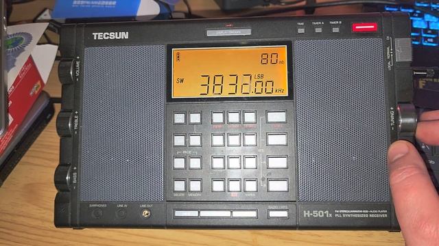 Tecsun H-501X Demonstration Tuning 40 and 80 meters Amateur radio band LSB Shortwave смотреть онлайн