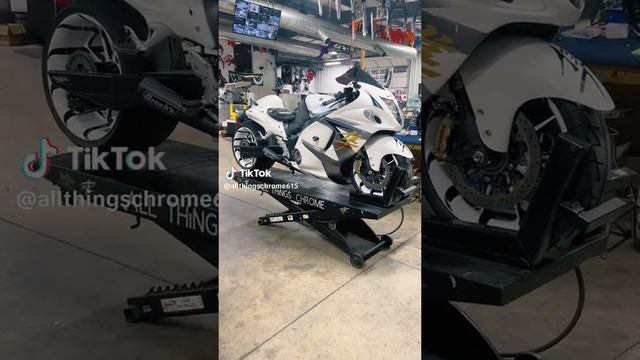 All Things Chrome 615-431-2294! CUSTOM BUILT SUZUKI HAYABUSA- CUSTOMER BUILD WITH FAT TIRE KIT! смотреть онлайн
