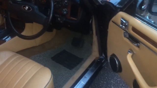 1986 Jaguar XJ6 Series 3 смотреть онлайн