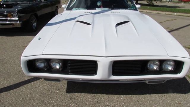 1974 Dodge Charger смотреть онлайн