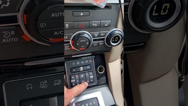 Land Rover LR4 HD Package- how to lock the diffs смотреть онлайн