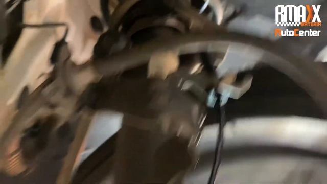 BMW 428i Falha no Sensor do ABS смотреть онлайн