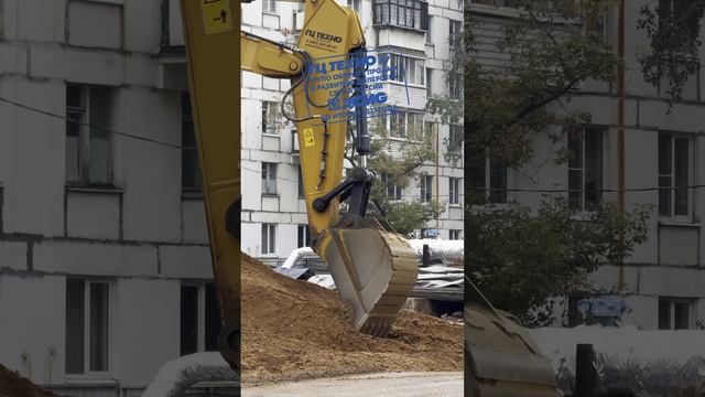 XCMG XE335C в работе #гцтехно#xcmg #excavator #shorts смотреть онлайн