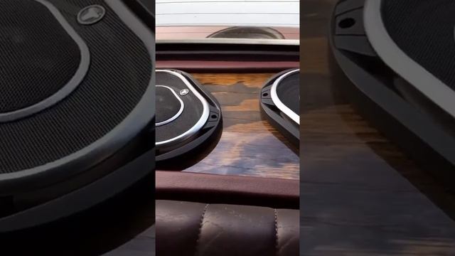 Custom 1988 Lincoln Town Car Slab Pop Trunk Swangas Swangers смотреть онлайн