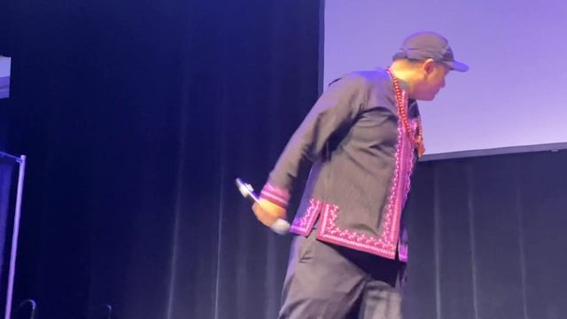 Poetry by Tou Saiko Lee @ Sheboygan Hmong Women Society John Michael kohler Art Center смотреть онлайн