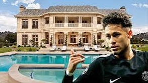 Как живёт Неймар и сколько он зарабатывает