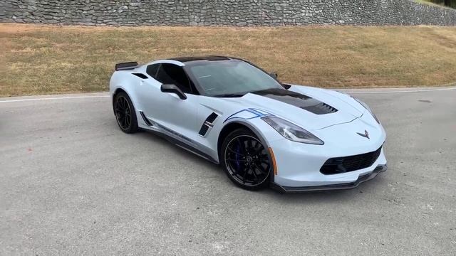 2018 Corvette Grand Sport Carbon 65 and a 2000 Dodge Viper Rt/10 смотреть онлайн