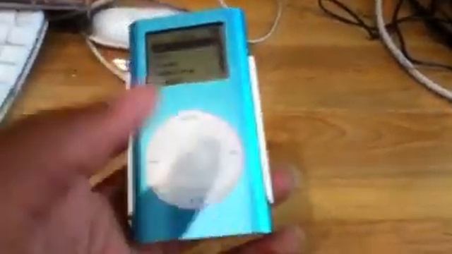 iPod Mini A1051 (2005) смотреть онлайн