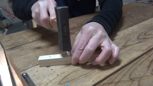 ダボ穴を作成する治具 [DIY]