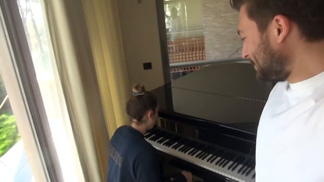 Gert gaat zo fier zijn op mij! | VIKTOR VLOGDOWN #28 смотреть онлайн