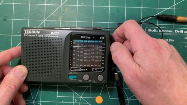 New Radio Day: Tecsun R 909