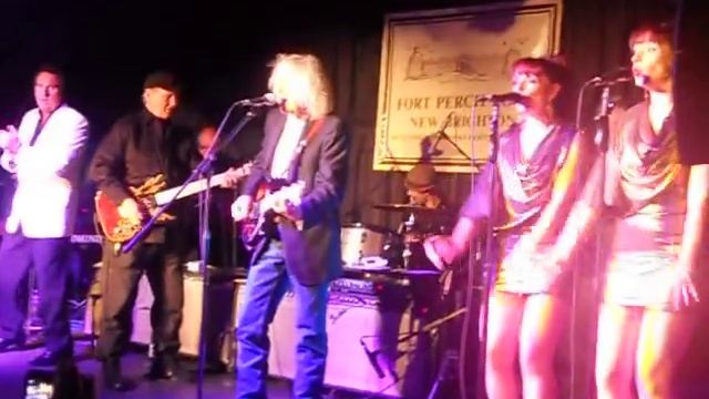 James Burton, Albert Lee, & The Passionettes смотреть онлайн