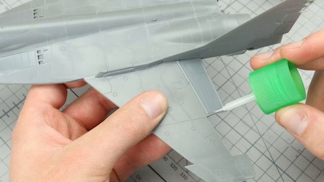 GWH 1/48 MiG-29 AS assembling the major components - Aircraft model смотреть онлайн