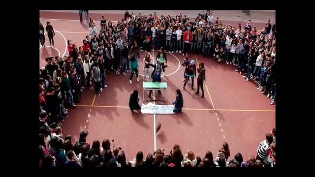 FlashMob Liceo Classico Ruggero Settimo (PC-MOB) смотреть онлайн