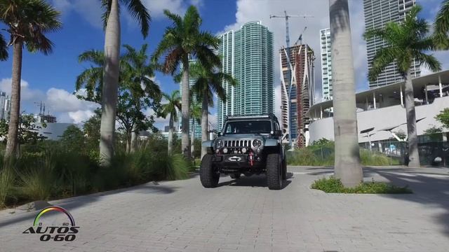 MOPAR Jeep Swithback and MOPAR Dodge Challenger ´17 in Miami смотреть онлайн