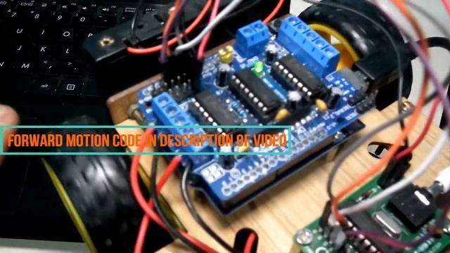 How To Make Smartphone Controlled Car using Arduino | RoboIndia | Creative Ideas with Arduino смотреть онлайн