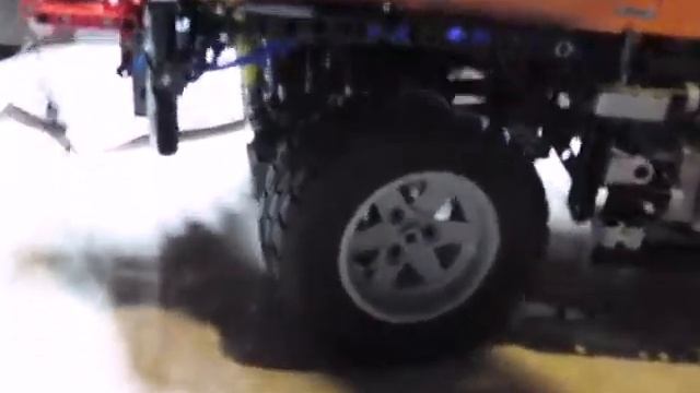 LEGO 8110 避震器 смотреть онлайн