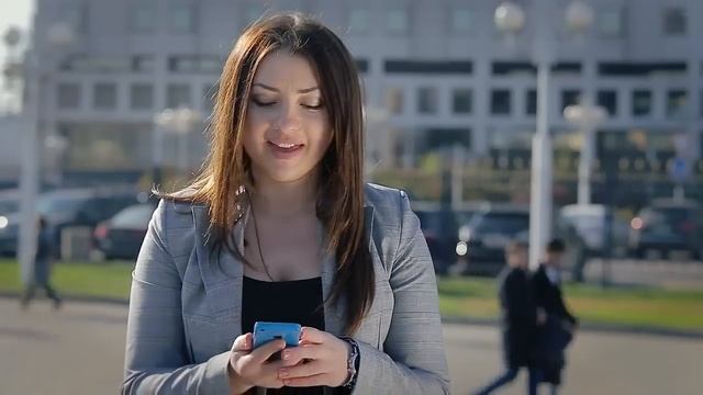 Отзыв о телефоне iPhone 5с от Татьяны Стрелковой смотреть онлайн