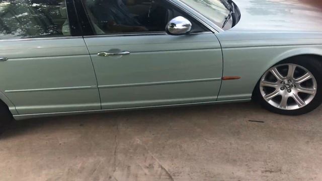 2004 Jaguar XJ8 Vanden Plas | June21-022 смотреть онлайн