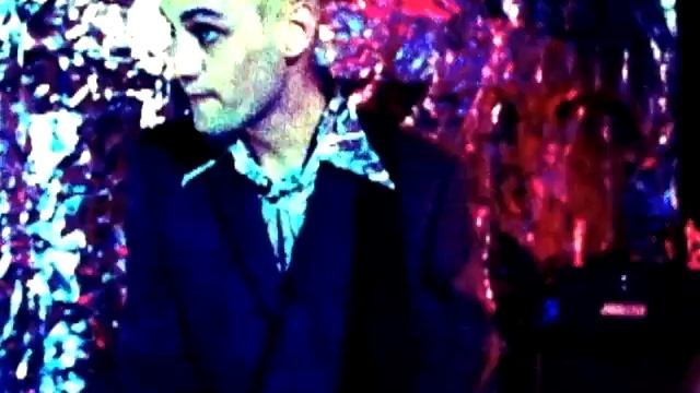Green Apple Quick Step - Los Vargos (Video) смотреть онлайн