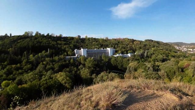 Кисловодский парк. Тест электровелосипеда WHITE SIBERIA CAMRY LIGHT 2024 г. смотреть онлайн