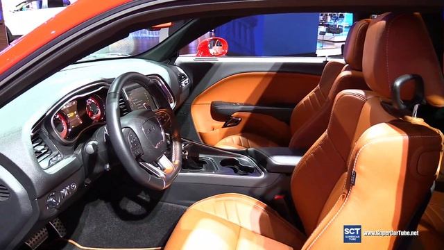 2016 Dodge Challenger SRT Hellcat - Exterior and Interior Walkaround - 2016 New York Auto Show смотреть онлайн