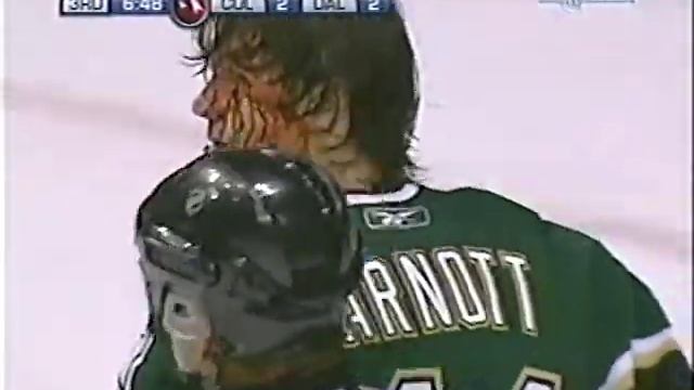 Dan Hinote vs Jason Arnott & Bill Guerin смотреть онлайн