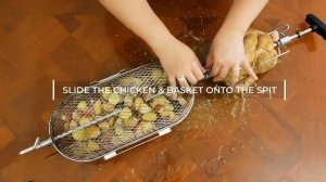 Курица на вертеле с картофелем в корзинке