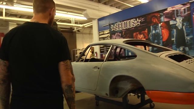 Magnus Walker's LA Porsche 911 Warehouse Will Blow Your Mind: Garage Tours w/ Chris Forsberg смотреть онлайн
