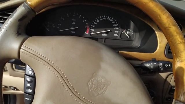 Présentation de ma Jaguar S-Type V6 смотреть онлайн